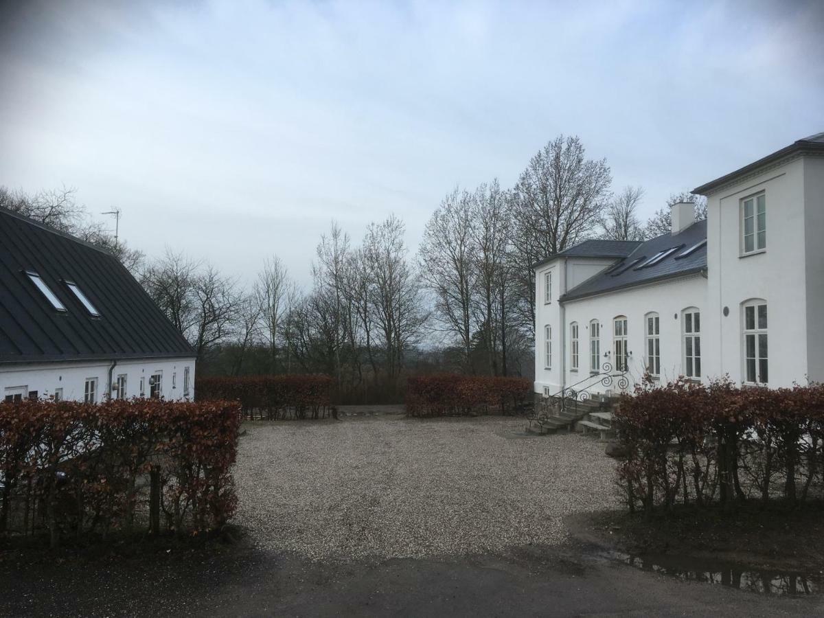 Мотель Det Gamle Apothek Haslev Экстерьер фото